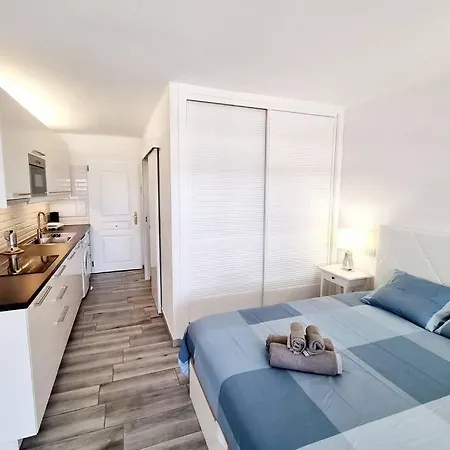 Lina 25 Playa Roca Apartament Costa Teguise